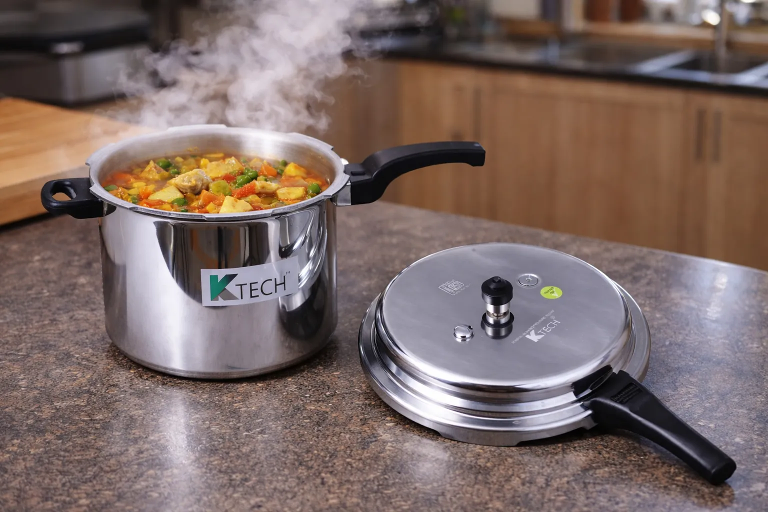 KTECH PREMIUM 10 LITRE COOKER (GOLD)